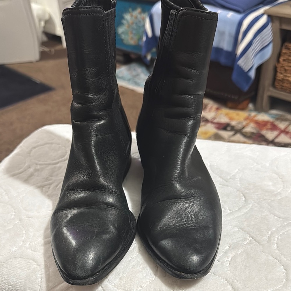 Black Leather Women's Boots